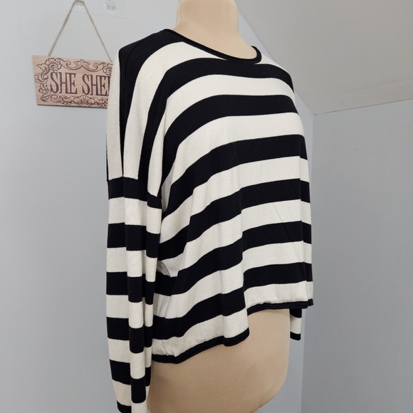 PLANET Black White Striped Boxy Knit Top One Size Minimalist Chic - Picture 2 of 13